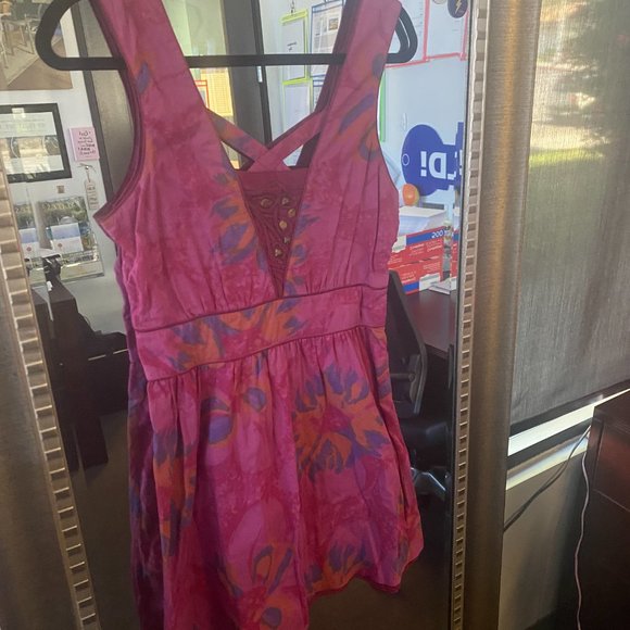 Timeless Mini Dress - Picture 3 of 10